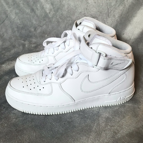 Nike Other - Nike Air Force 1 mid ‘07 all white hi top sneakers with v3lcro straps